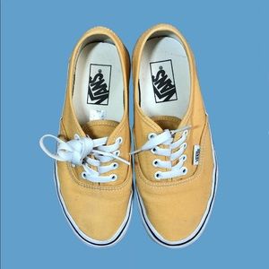 Vans authentic yellow ☀️